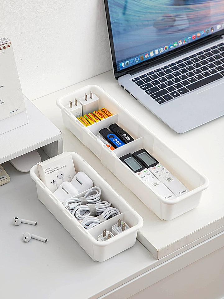 Scatola portacavi retrattile per cavi dati