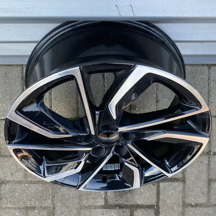 S8cc67aa0787949ff8bb9f4e59c4c7134Z